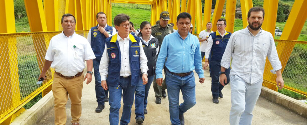 Dir de UNGRD junto a Alcaldes de Mocoa y Salgar recorren obras realizadas en Salgar, como ejemplo de recuperacion.