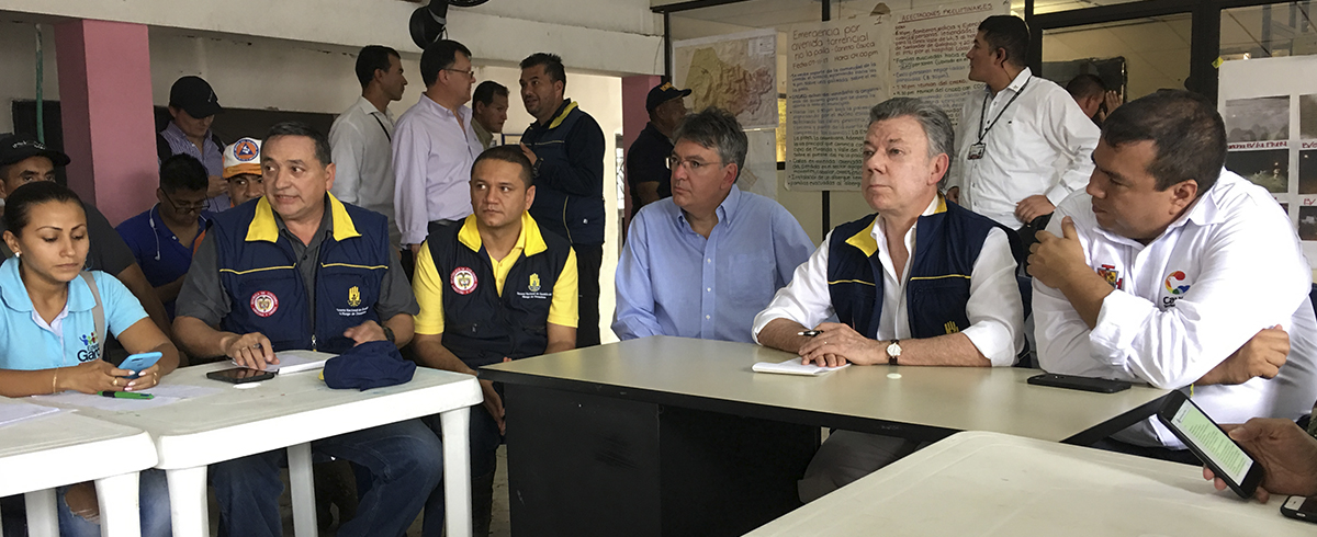 Presidente Juan Manuel Santos realiza seguimiento a las acciones de respuesta adelantadas en Corinto, Cauca.